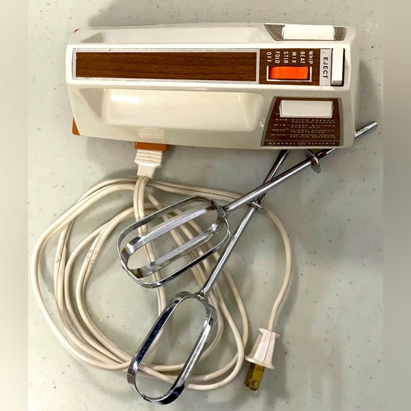 RARE VINTAGE Retro Boho Mid Century MCM General Electric Hand Held 420 A Mixer - Picture 4 of 5